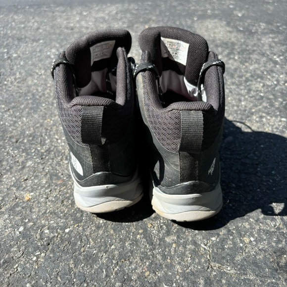 The North Face Hiking Boots - Picture 4 of 8